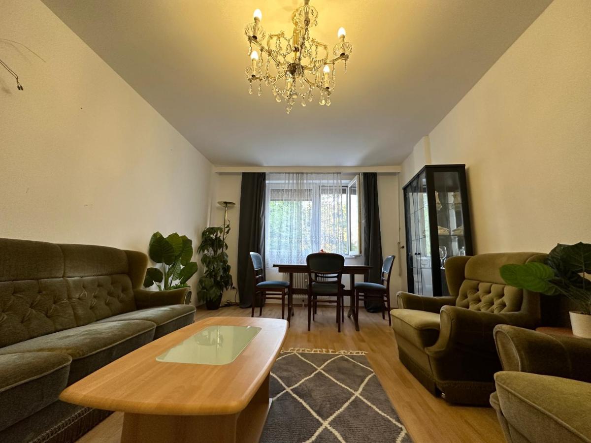 2 Rooms Flat With Balcony, Near Of Center Wina Bagian luar foto